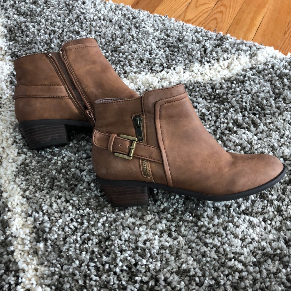 Brown boots
